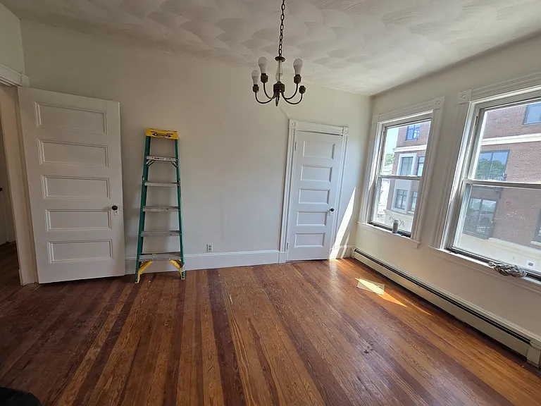 77 Walnut St #3 — Photo 7