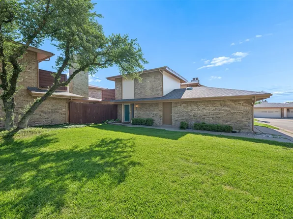 3 Dewberry Ct, Bedford, TX 76021