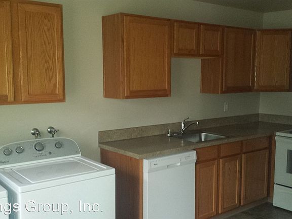 4th image of 670 E 15th Ave #5750058