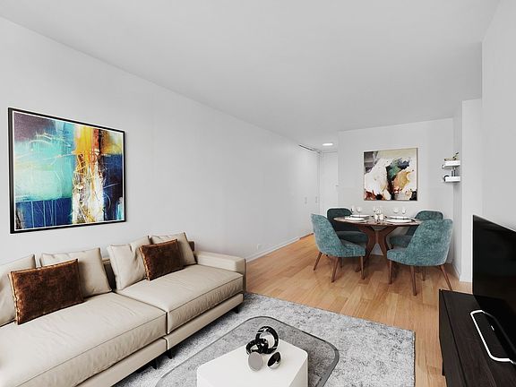 5th image of 124 W 60th St APT 16C