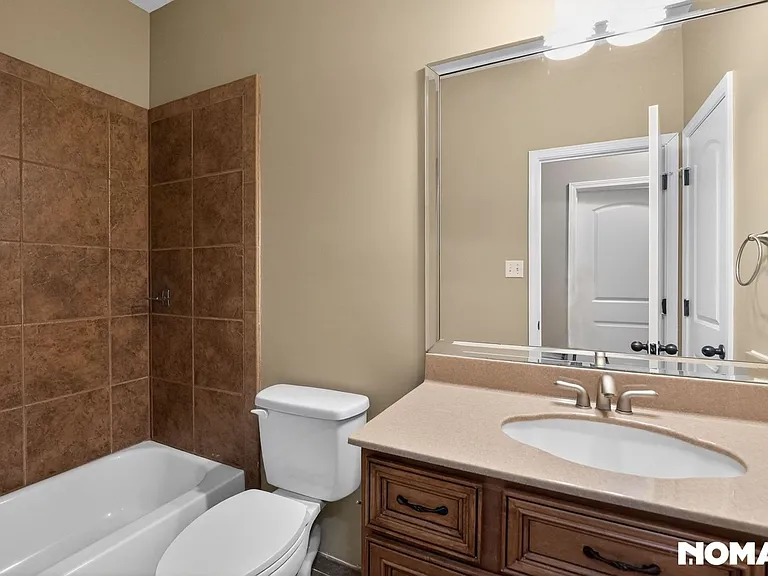 4886 Fox Springs Dr — Photo 25