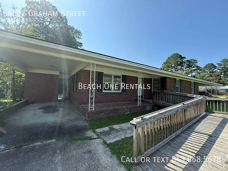 4612 Graham St — Photo 8