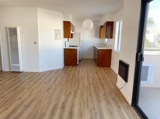 1275 N Commonwealth Ave, Los Angeles, CA 90029