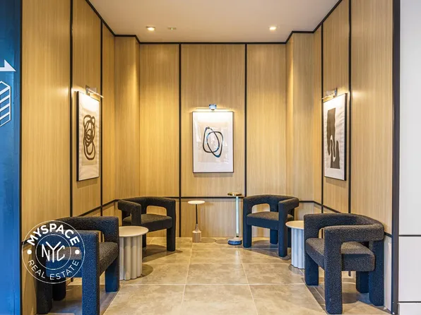 1499 Bedford Avenue image 33 of 35