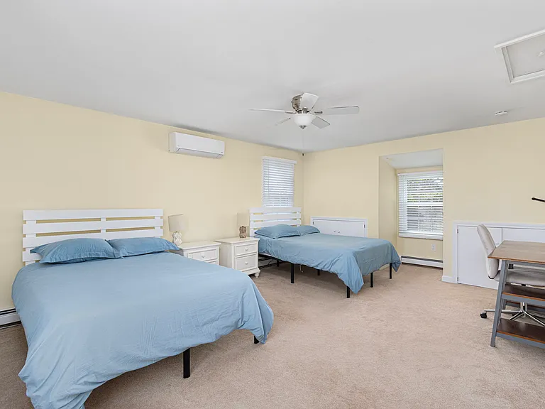 4 Maloney Ln — Photo 21