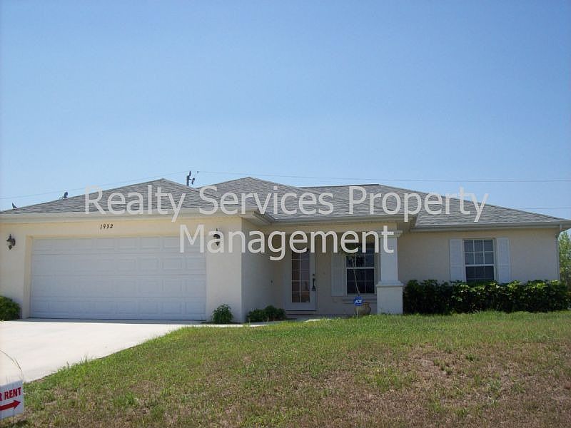 1st image of 1932 Kismet Pkwy E