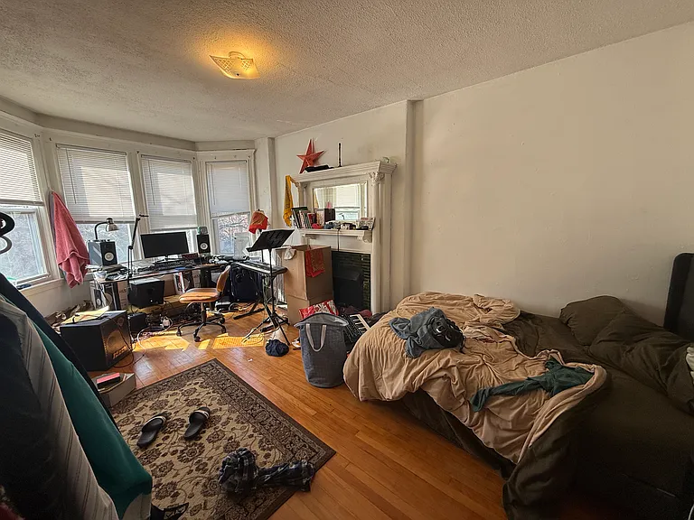 1377A Commonwealth Ave #3 — Photo 4