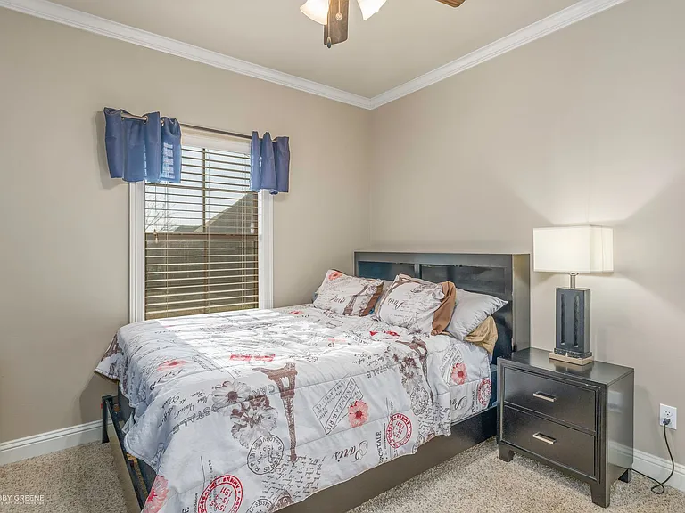 4425 Ellis Ct — Photo 8