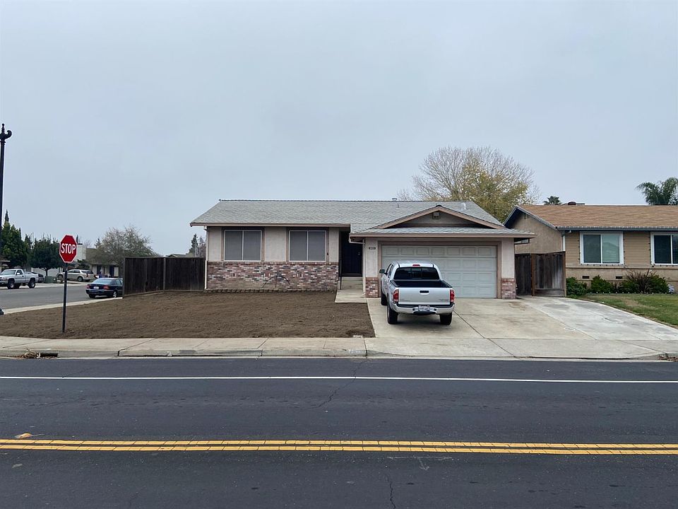 1st image of 15315 Cambridge Dr