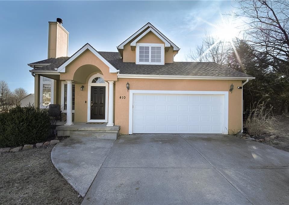 1st image of 410 Myers Dr