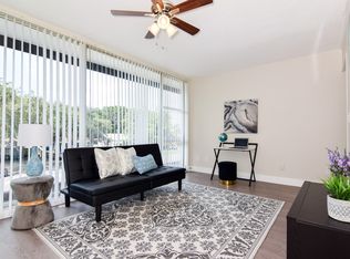 3554 1st Ave N #207, Saint Petersburg, FL 33713