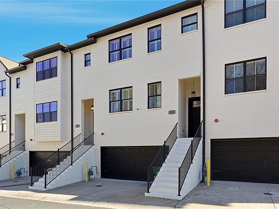 4th image of 8005 Linfield Way