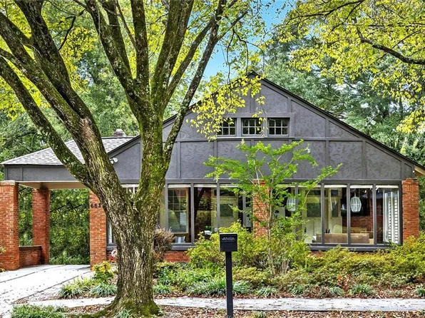 (undisclosed Address), Atlanta, GA 30310
