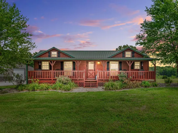 1327-1331 Commonwealth Ln, Cynthiana, KY 41031