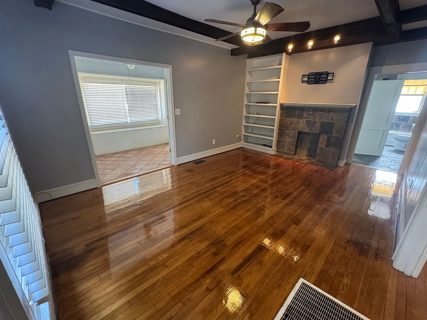 Historic Capitol Heights Home — Photo 4