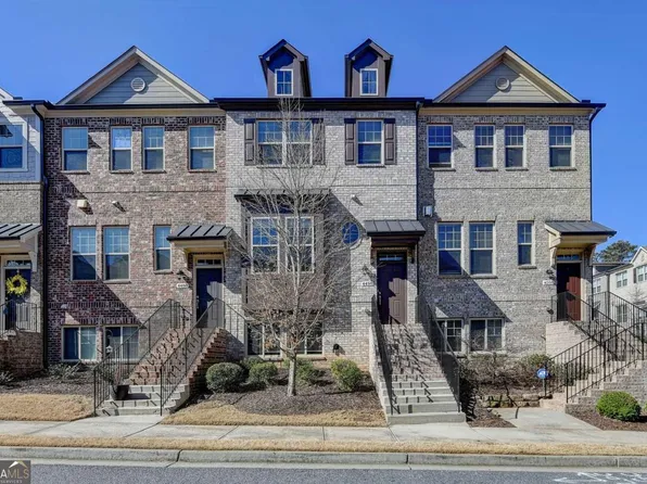 4498 Dunblane Ave, Sugar Hill, GA 30518