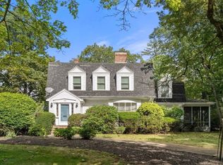 126 Moffat Rd, Newton, MA 02468