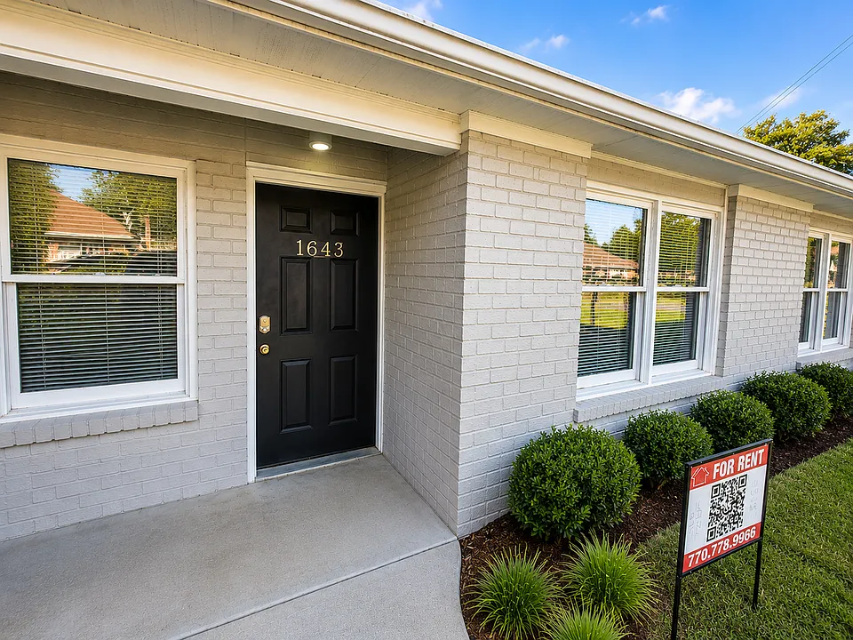 1643 Pinedale Cir NW #1