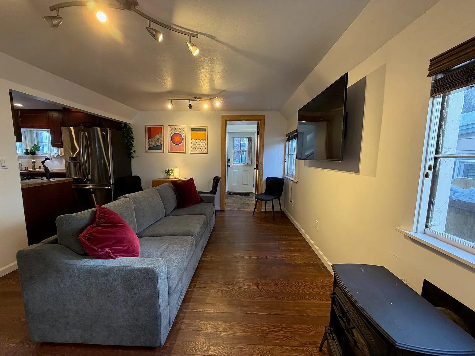 961 Merced Ave — Photo 3