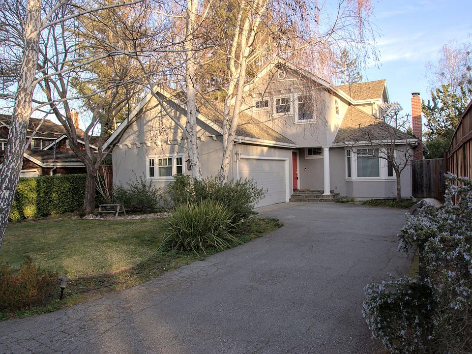 1st image of 345 Camino Al Lago