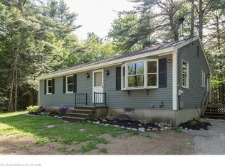 88 Larrabee Ln, Topsham, ME 04086