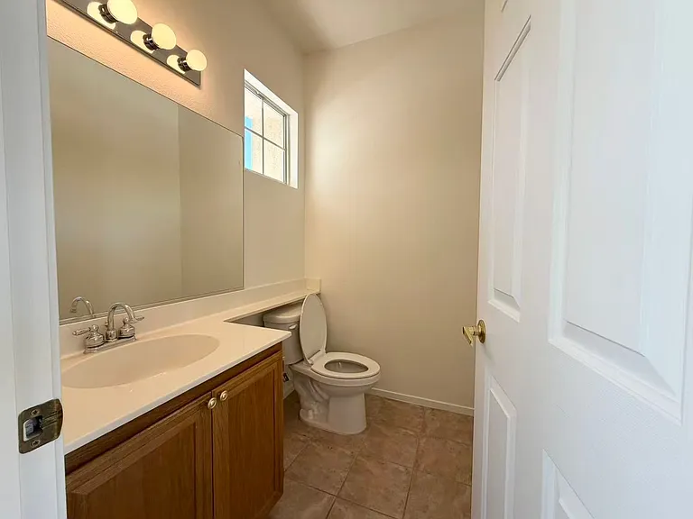 10208 Turin Pl — Photo 12