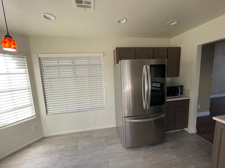 7612 Sea Cliff Way — Photo 5
