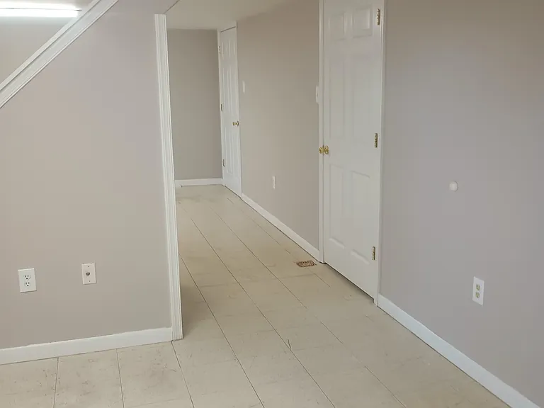 1409 Whitpain Hls — Photo 16