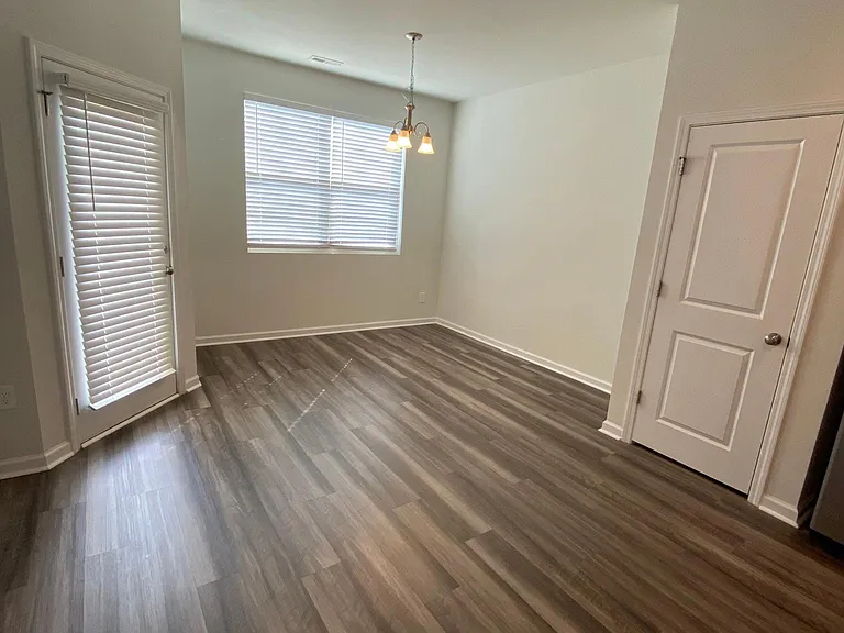 5928 Illuminate Ave — Photo 9