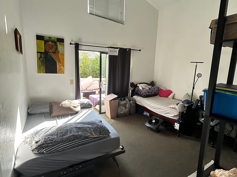 6555 Segovia Rd — Photo 10