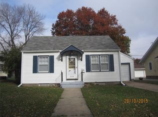 2220 Evelyn St, Perry, IA 50220