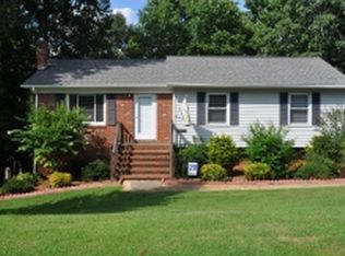 1057 Mountain View Rd, King, NC 27021