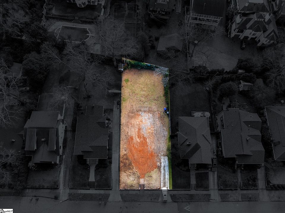 1st image of 40 Tindal Ave