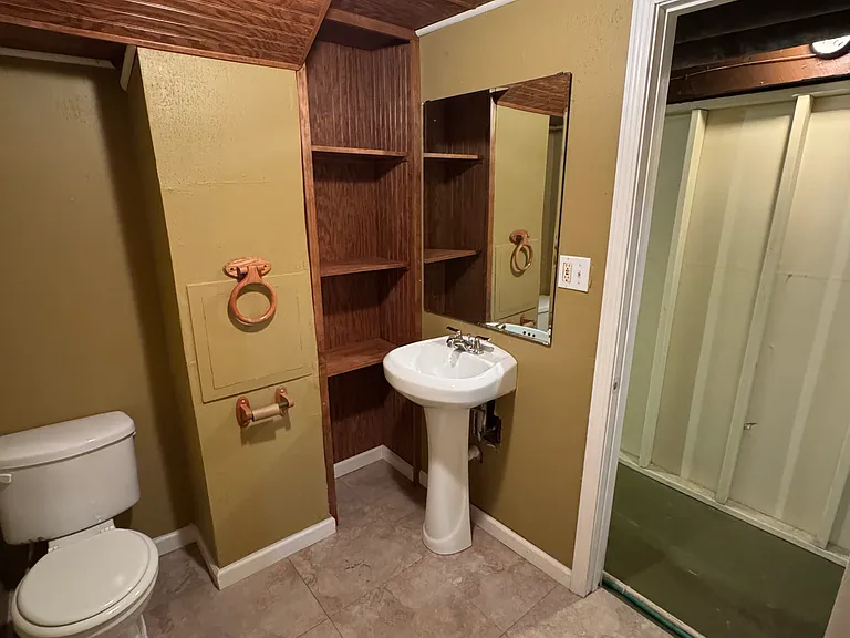 2919 Virginia Ave — Photo 16