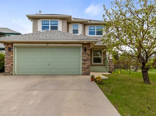 7 N Country Hills Park NW, Calgary, AB T3K 5C8