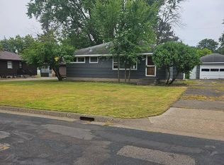 5107 Winchester Ln, Brooklyn Center, MN 55429