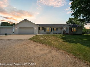4780 Round Lake Rd, Laingsburg, MI 48848
