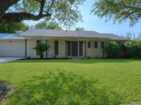 8422 Silverstar, San Antonio, TX 78218