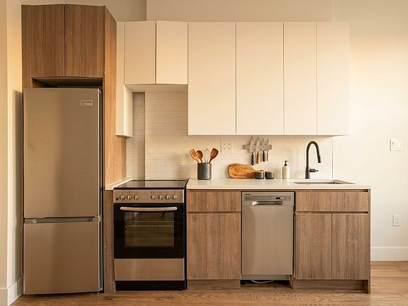 4th image of 35 Covert St #1A
