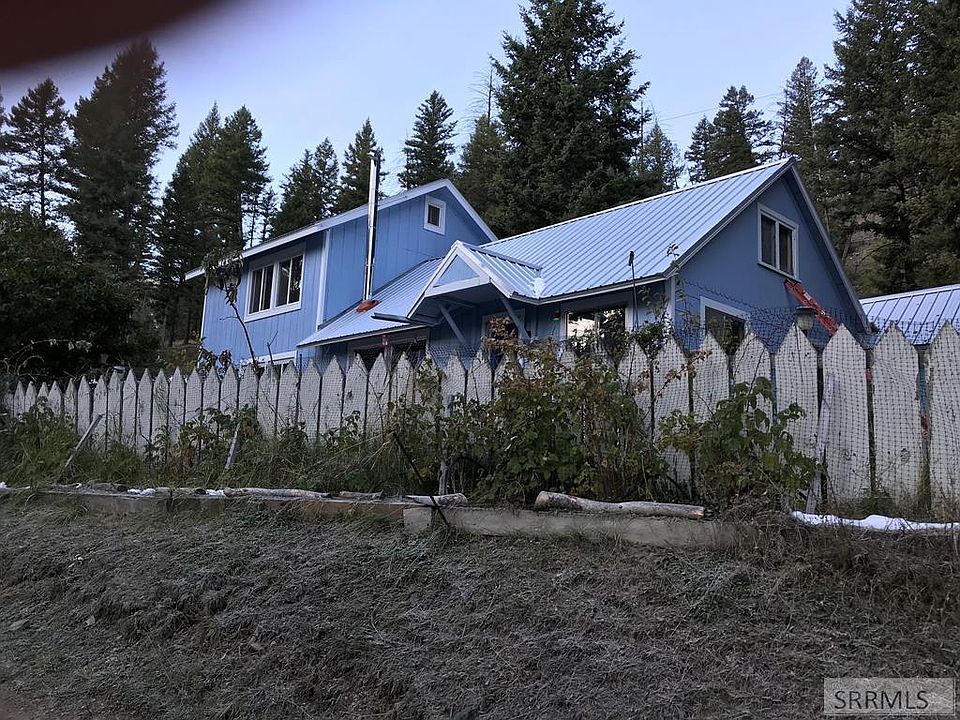 1st image of 2209 Panther Creek Rd