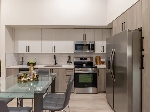 18326 S Dixie Hwy #213, Miami, FL 33157