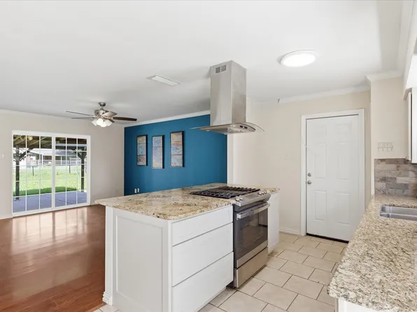 405 Birchwood Cir, Mesquite, TX 75149