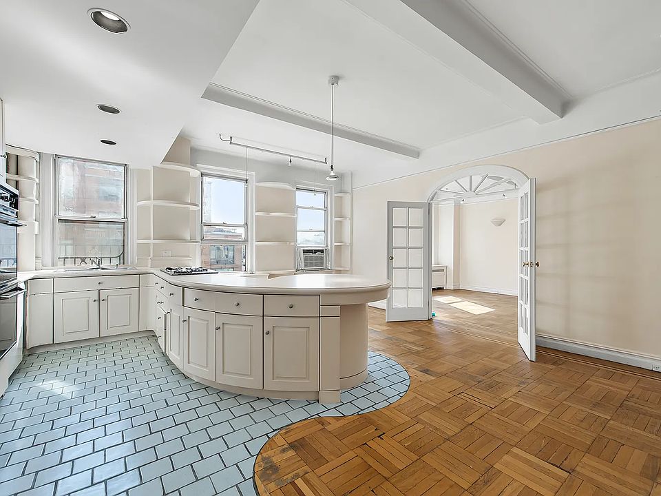 1st image of 201 W 89th St APT 14A
