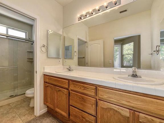 5th image of 1438 Taupin Ct