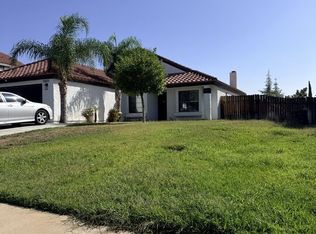 11692 Hummingbird Pl, Moreno Valley, CA 92557