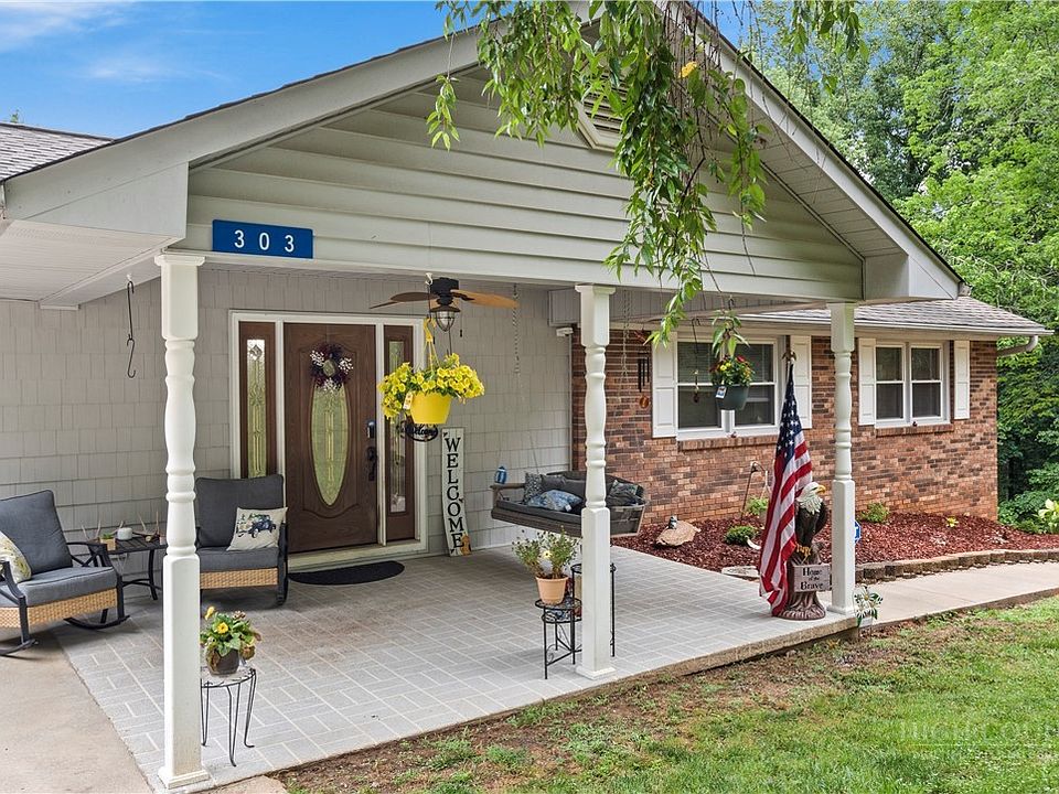 1st image of 303 Alexander Drive
