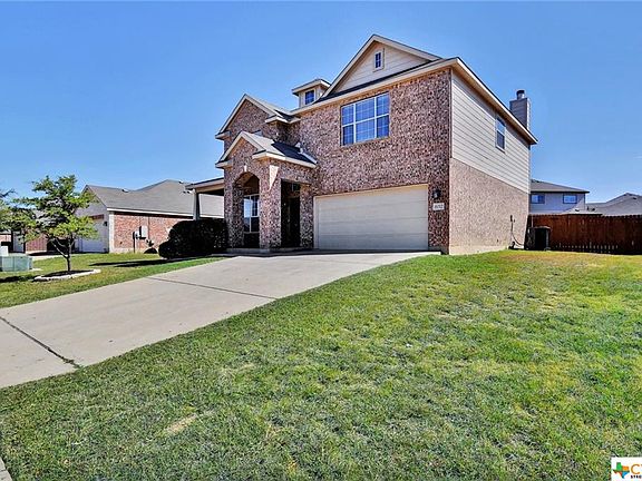 3rd image of 6012 Bridgewood Dr