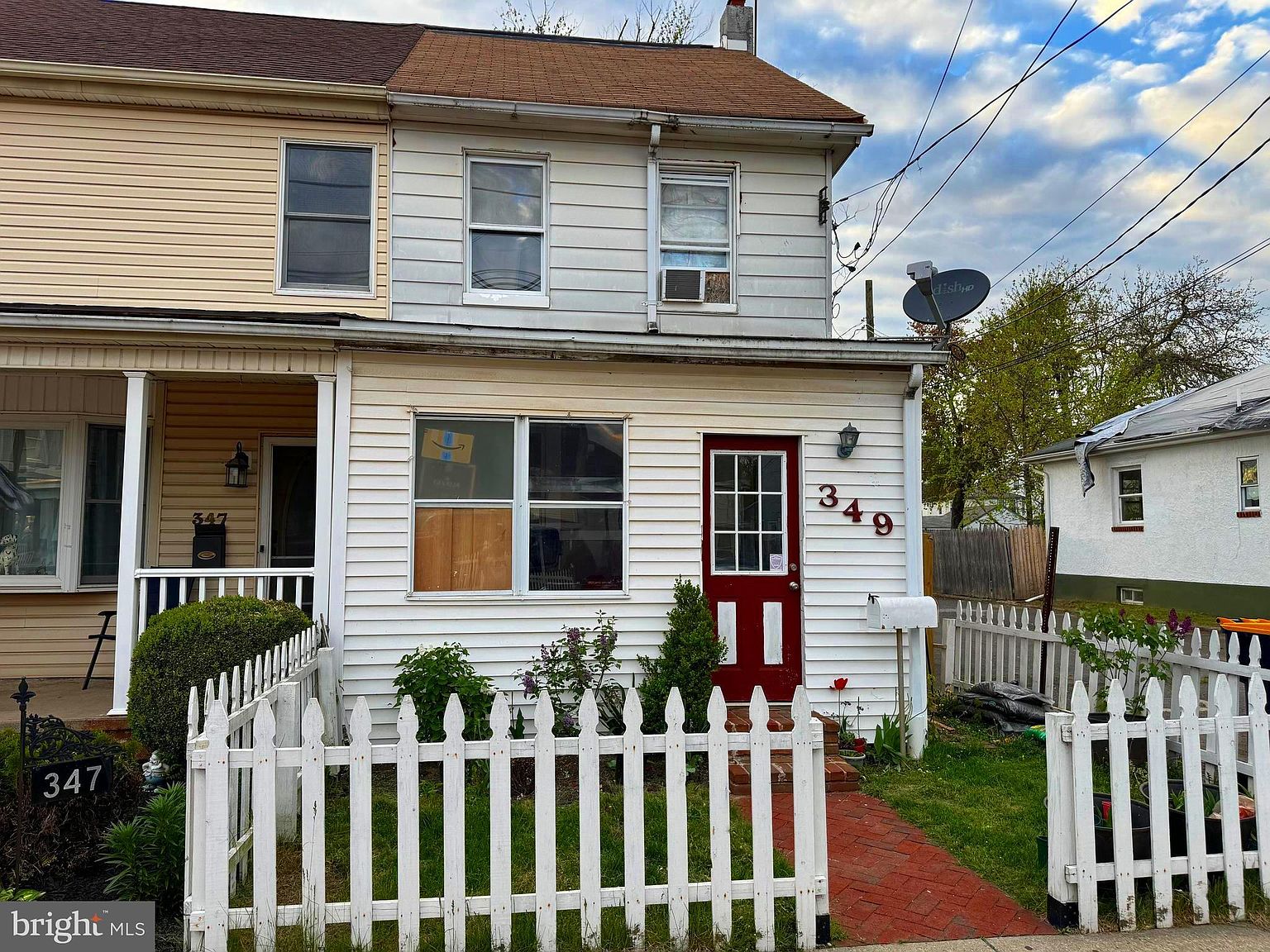 349 Main St, Tullytown, PA 19007 Zillow