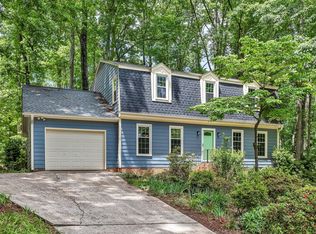 1433 Huntly Ct, Cary, NC 27511