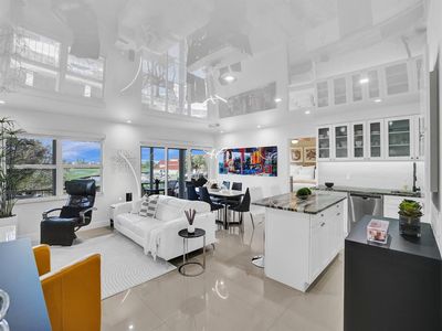 400 Diplomat Pkwy #401, Hallandale, FL, 33009